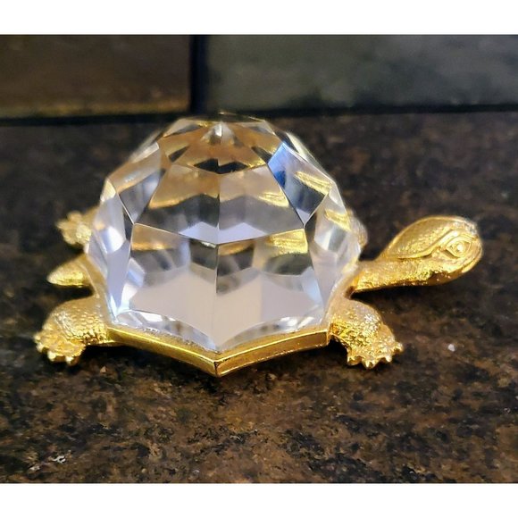 Turtle - Gold Colored Trim,‎ Crystal - Picture 2 of 5
